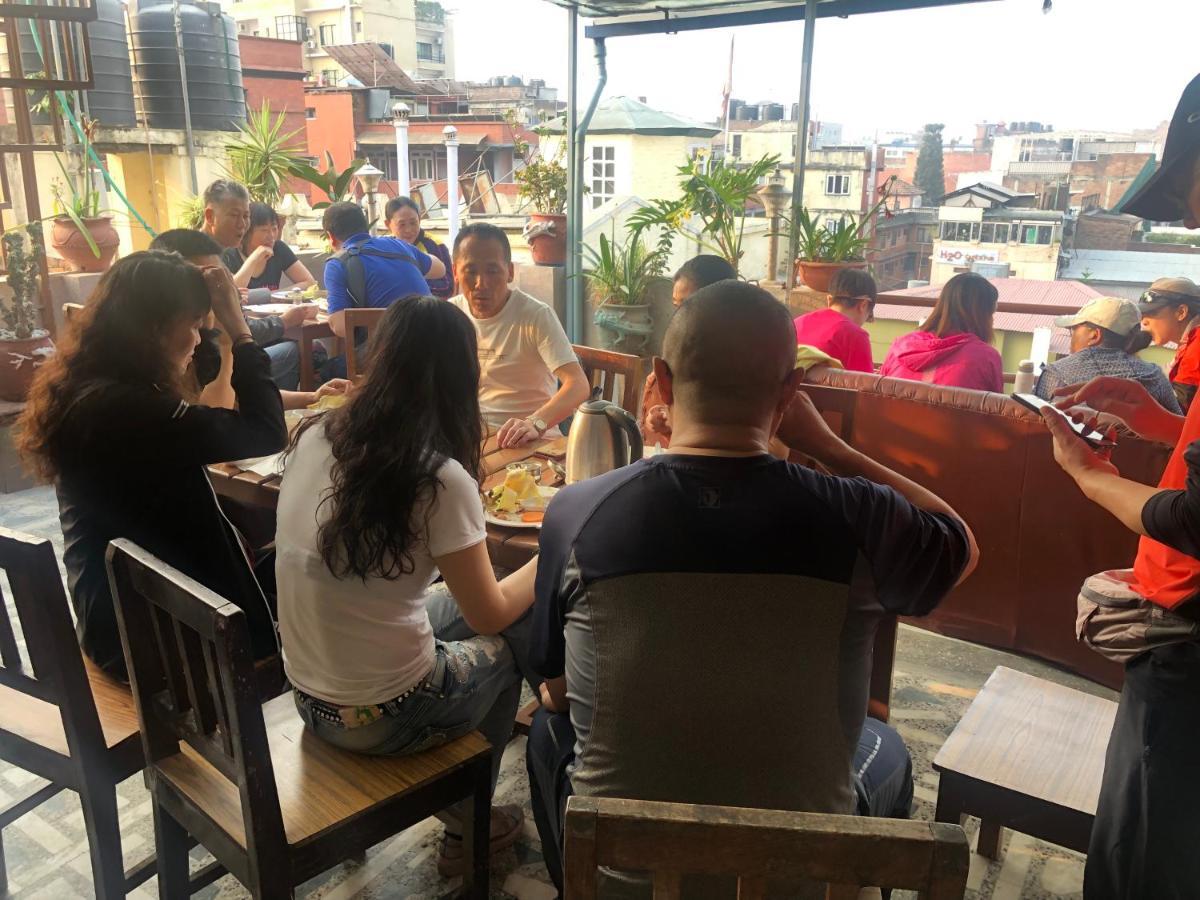 Festoon Hotel Kathmandu Esterno foto